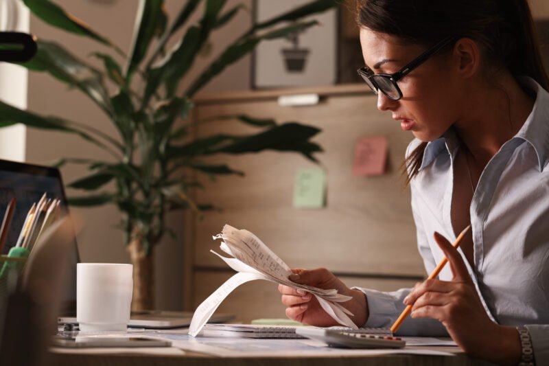 Smart Money Moves: Easy Economy Tips You’ll Actually Use
